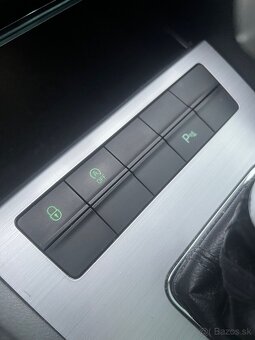 Predam Skoda Octavia 1.6TDI 3fl combi - 13