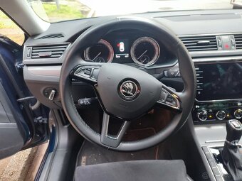 Škoda Superb combi 4x4 DSG  140kw r.v.1/2020 - 13