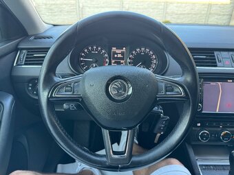 ŠKODA OCTAVIA 3 COMBI 2.0TDI 110KW DSG ELEGANCE - 13