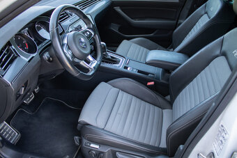 Volkswagen Passat 2.0 TDI R-line B8 - 13