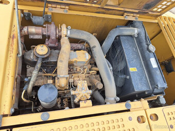 CAT 312 pásový bagr - 13