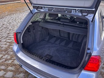 BMW 320d E91 - 13