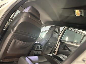 BMW X6 XDrive 30d 245k - 13