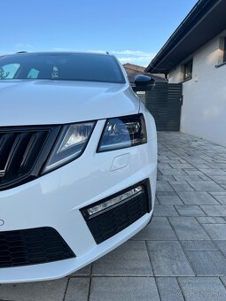 Skoda Octavia 3 lift RS 2.0 TSi 169kw/230PS 2017 127000km - 13