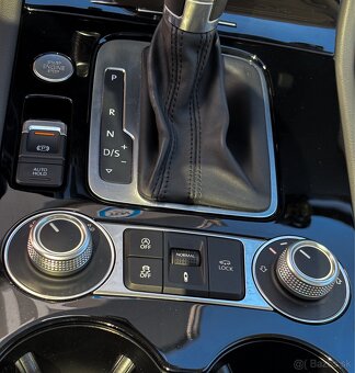 Volkswagen Touareg 3.0TDI 193kw AT/8 - 13