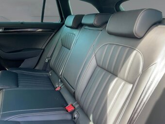 Skoda Superb Combi 2.0 TDI L&K - 13