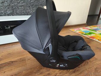 Britax römer smile 4 s hlbokou korbou + vajíčko Britax baby - 13