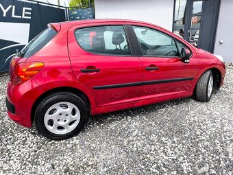 Peugeot 207 1.4e - 13
