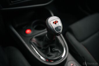 Seat Leon CUPRA 2.0 TFSI 177kW, stock motor, custom výfuk - 13