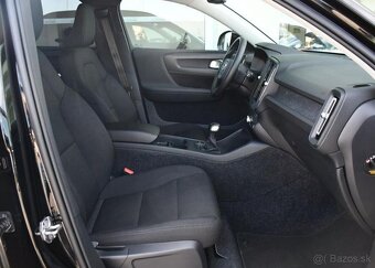 Volvo XC40 T3 PO SERVISE TAŽNÉ MANUÁL 120 kw - 13