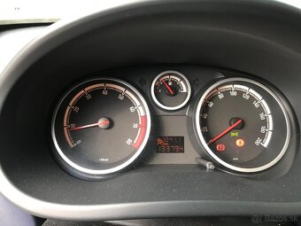 Opel Corsa D 1,2i 16v 59kw - 13