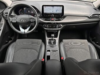 Hyundai i30CW 1.5 T-GDi mHEV 118kW AT7 STYLE - 13