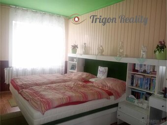 KOLÁROVO - 5 IZBOVÝ RODINNÝ DOM - 13