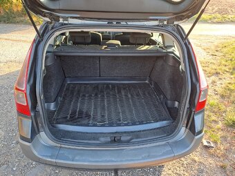 Predám Renault MEGANE 2.0 DCI - 13