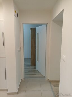 Prenájom – zariadený 3 izbový byt, Ulica Rybníky, Žilina - 13