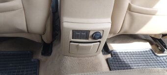 Ford Mondeo Mk4 PLNA VYBAVA - 13