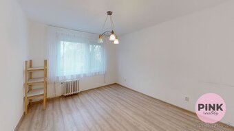 PINK Reality na prenájom priestranný 2-izbový byt na Okružne - 13
