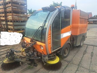 Bucher Citycat 2020 - 13