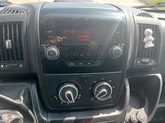 Citroën Jumper MAXI  2.2 BlueHDi 165k L4H2 09/2020, 119000km - 13