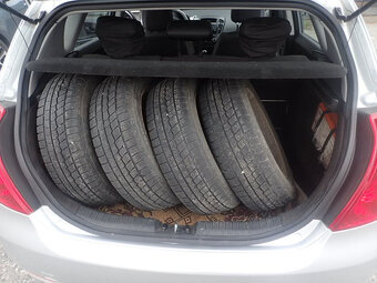 KIA CEED 1,4 EX 2009 - 13