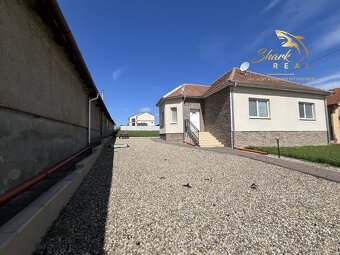 Rodinný dom vhodný aj na investíciu - Podhájska - 13