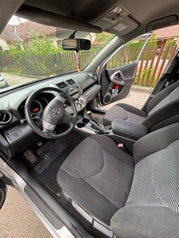 toyota rav4 - 13