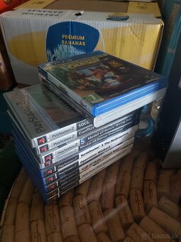 DVD  Agent 007 a Play Station 2 plus 11ks hry - 13