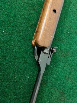 Juhoslovanská vzduchovka zastava cerveni - 13