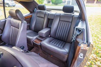 Mercedes-Benz W124 300 CE - 13