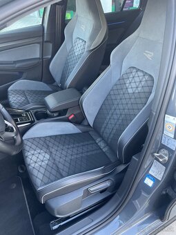 Volkswagen Golf Variant 2.0 TSI   R-Line DSG - 13