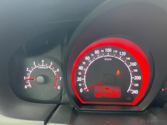 Kia Ceed kombi 1.6 benzín LPG r.v.: 2012 - 13