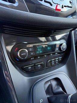 Ford KUGA 2.0TDCi 4WD Titanium A/T - 13