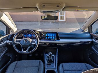 VW Golf 8 Variant Life 1.5 TGI - 13