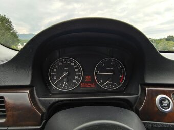 BMW 318d E90 • 2008 • 233tis km • 105 kW - 13