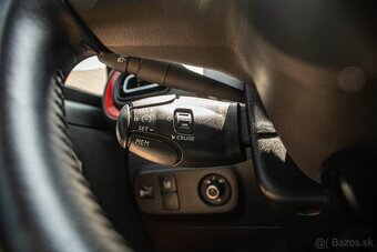 Citroën C3 Pure Tech 62kW Shine - 13
