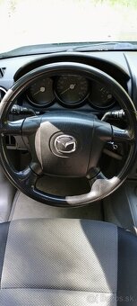 Mazda bt 50 - 13