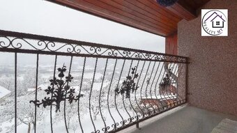 Rodinný dom s garážou a záhradným altánkom na Lipovci - 13