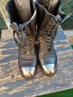 Chanel čižmy 39.5 /40 čierne kožené  biker - 13