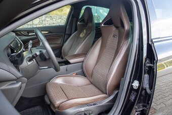 Opel Insignia 2.0 Turbo 230k S&S GSi 4x4 A/T - 13