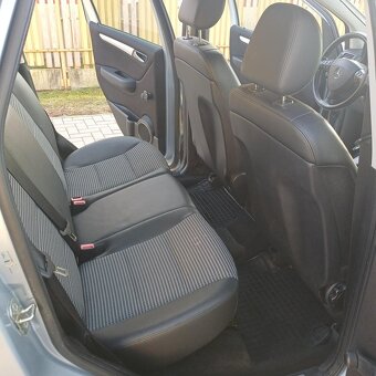 Predaj Mercedes-Benz A trieda A 150 - 13