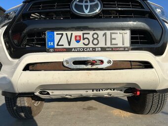 Toyota Hilux 2.8-150kW-automat - 13