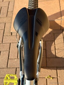 Predam celoodpruzeny bicykel Giant Trance Jr 26 - 13
