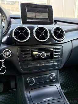 Mercedes-Benz B trieda 180 d A/T - 13