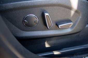 Ford S-MAX ST-Line, r.v. 2019, motor 2.0 TDCi 140 kW (190 k) - 13