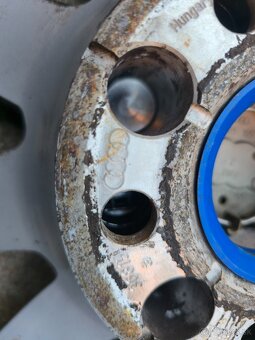 Hliníkové disky Audi 5x112 R16 + zimné pneu 205 55 R16 - 13