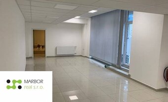 Na prenájom kancelársky priestor - v OC GASTRODOM v KE na Ml - 13