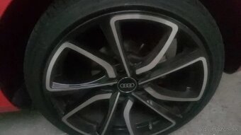 Stredové krytky - pukličky kolies AUDI - 13