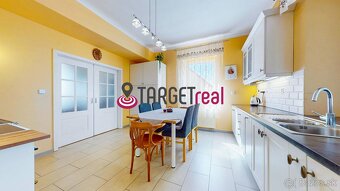 PREDAJ : krásna vila v Banskej Štiavnici na slnečnom pozemku - 13