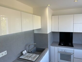 Prenájom 3-izbového zrekonštruovaného bytu na Furči - 13