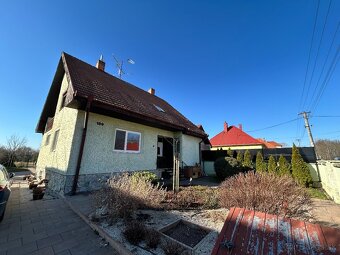Dolný Bar-  Rodinný dom 300m2  s pozemkom 1646m2 - 13